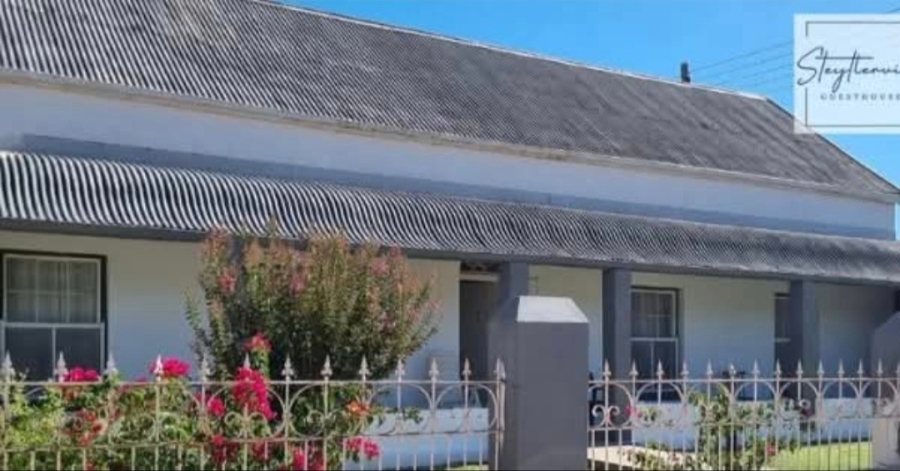 7 Bedroom Property for Sale in Steytlerville Eastern Cape